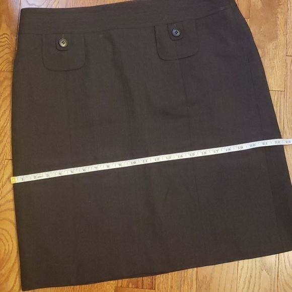 ANN Taylor loft wool skirt. Size 14 - Picture 6 of 10